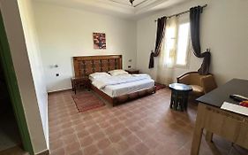 Isly Golf Hotel